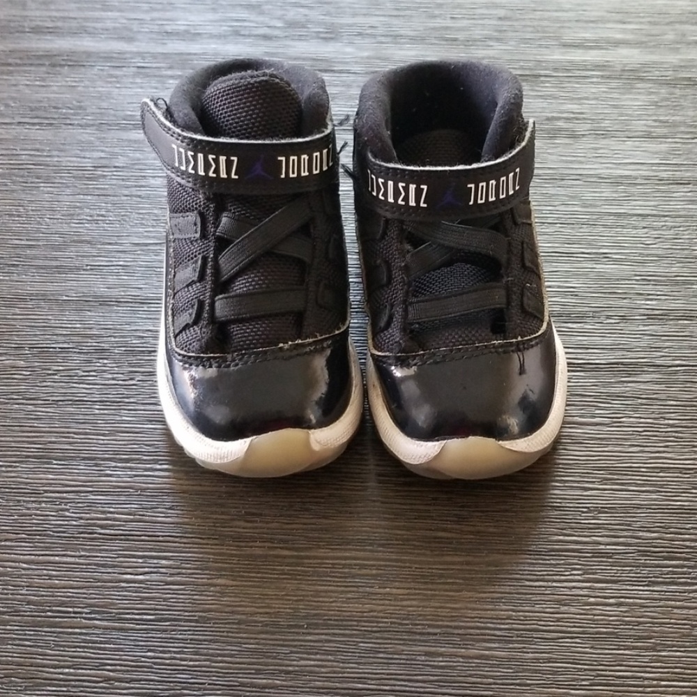 Toddler shoes